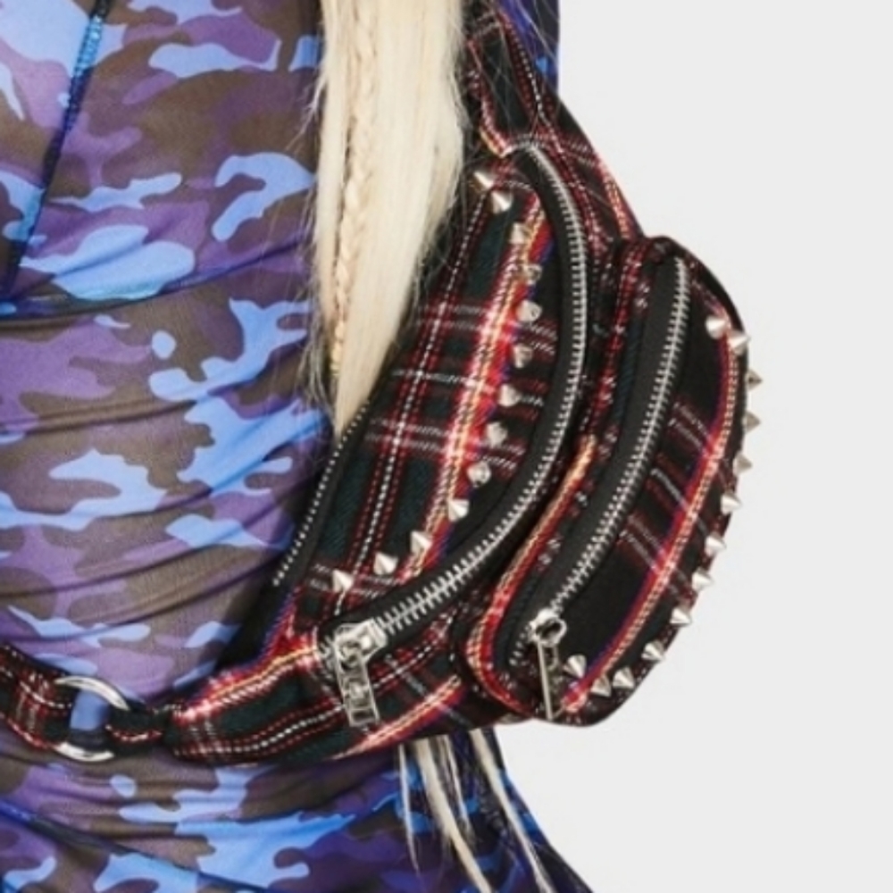 👜🐻CURRENT MOOD😺👜 Max Volume Fanny Pack Crossbody last one in stock - Picture 7 of 17